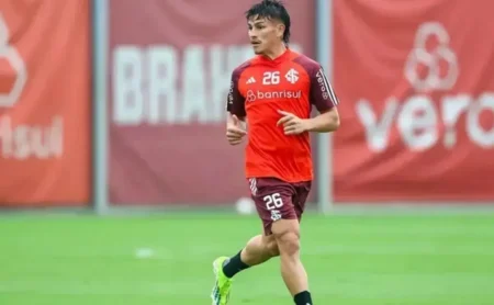 Bernabei brilha no treino do Internacional e pode ser o destaque do Gauchão 2025