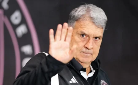 Botafogo perde técnico Tata Martino para 2025