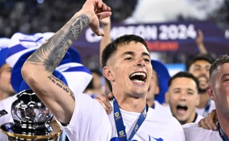 Clube Cruzeiro está perto de anunciar a contratação do zagueiro Valentín Gómez por valor de R$ 62 milhões