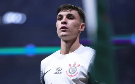 Corinthians recebe proposta recorde por Breno Bidon e pode liberar jovem para clube europeu