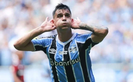 Cristaldo pode deixar o Grêmio em 2025 e retornar ao seu antigo clube