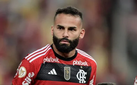 Dívida de Thiago Maia com Internacional: Ação da diretoria de Landim prejudica negociação com o Flamengo