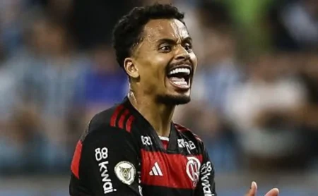 Filipe Luís considera Allan como importante após reviravolta na sua saída do Flamengo para o Pumas