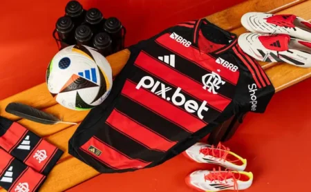 Flamengo Apresenta Novo Uniforme 2025 em Homenagem à Sua Torcida