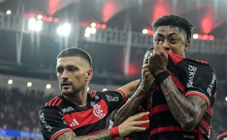 Flamengo: Esboço do time de Filipe Luís com Bruno Henrique e Gonzalo Plata para jogo contra Volta Redonda