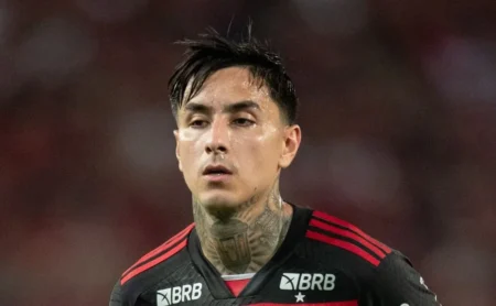 Flamengo considera aceitar oferta do Rennes para Erick Pulgar e Sampaoli pede contratação