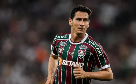 Fluminense espera por retorno de Wellington Ganso para superar lendas do clube