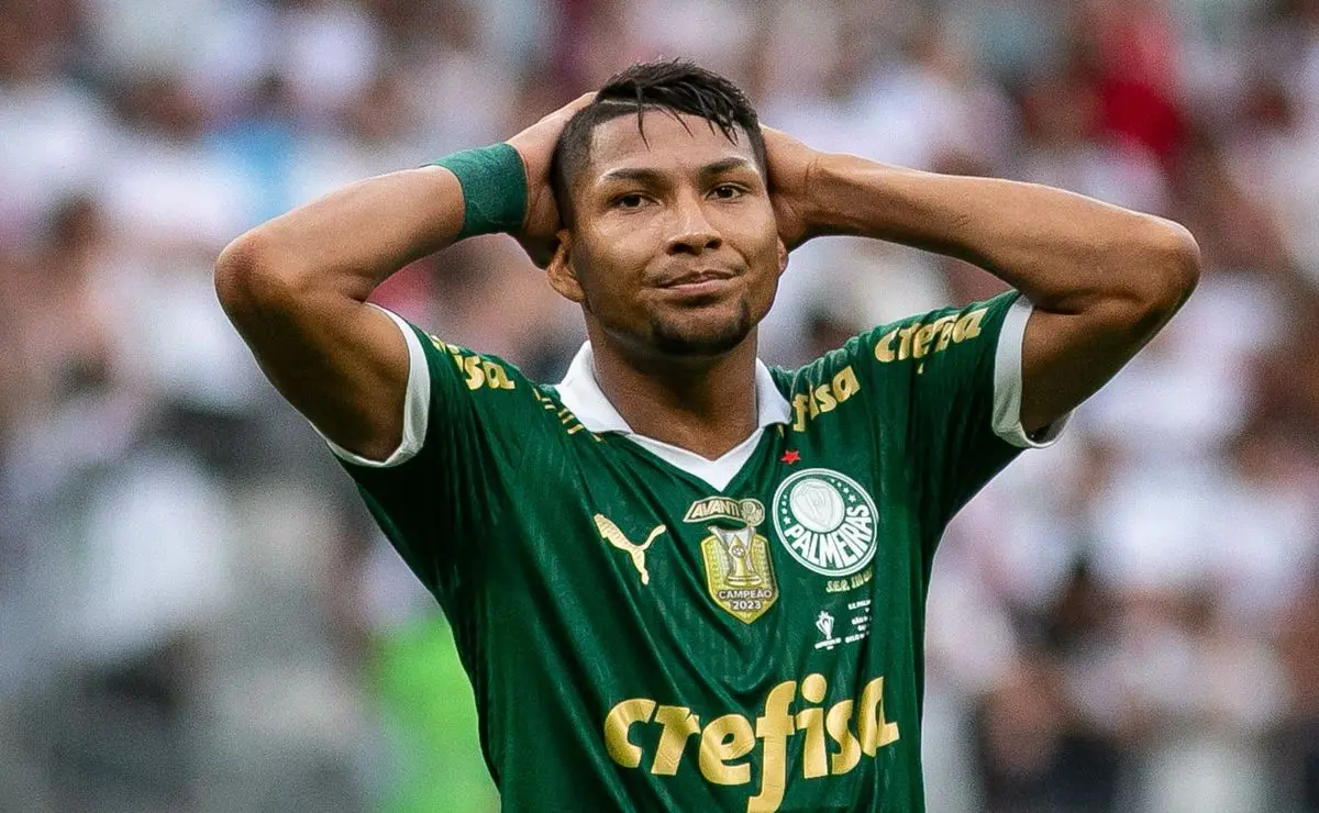 Gigante brasileiro toma decisão inesperada e revela futuro do atacante Rony no Palmeiras