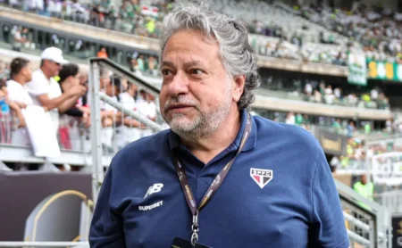 "Júlio Casares adverte: São Paulo pode se tornar SAF em breve, 'é uma realidade' "