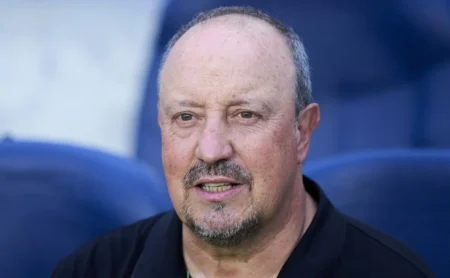 John Textor confirma que Rafa Benítez não está interessado em comandar o Botafogo