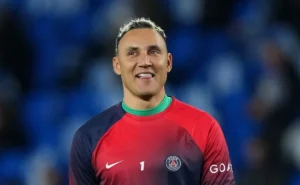 Keylor Navas é um nome que não está descartado para substituir Marchesín no Grêmio