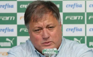 Leila cogita demissão de Anderson Barros e 3 dirigentes ganham força para uma possível troca no Palmeiras