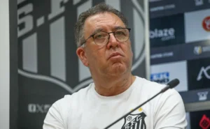 Marcelo Teixeira participa de reunião crucial e Santos confirma saída de Paulo Bracks