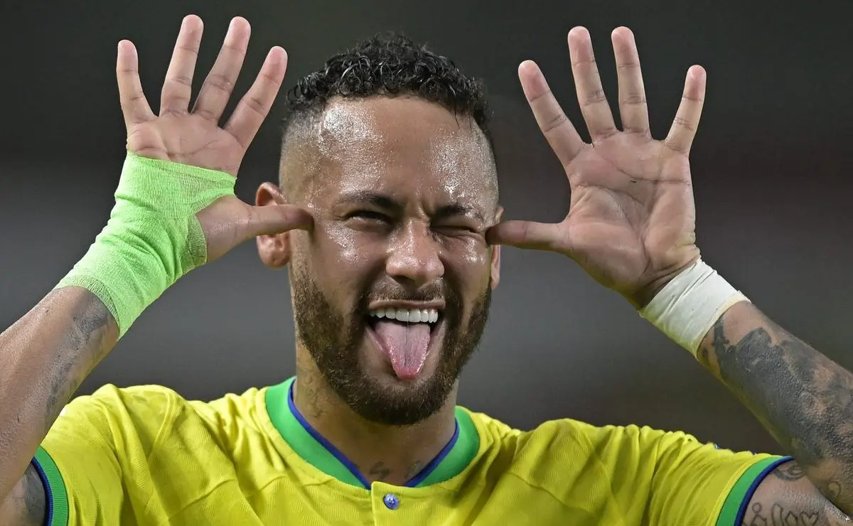 Neymar convoca os "parças" e define que irá reestreiar pelo Santos contra o Botafogo-SP