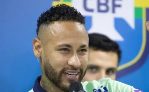 "O sonho de uma seleção brasileira com Neymar no Flamengo: uma visão de futuro para o Mundial com um contrato de 2 anos"