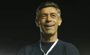 Pedro Caixinha pedia ao Santos para contratar Matheus Gonçalvez do Flamengo