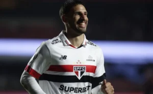 River Plate não é mais alvo de interesse do São Paulo para a contratação de Jonathan Calleri