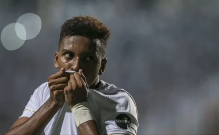 Santos e Ponte desafiam a classificação no Paulistão: o último triunfo foi com Rodrygo em campo