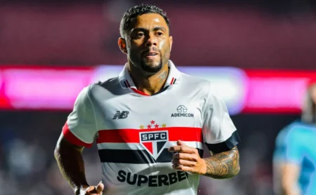 São Paulo recebe compensação milionária por venda de Wellington Rato ao Vitória