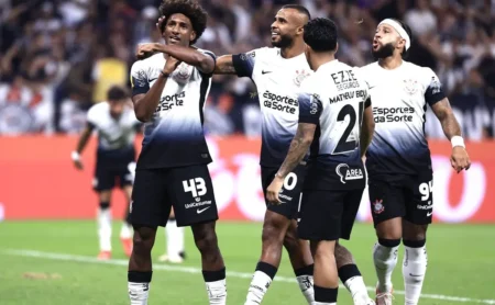 Vidente prediz vitória do Corinthians em jogo contra Ponte Preta com leitura de tarô no cartomante