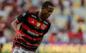 Wallace tenta ser o "herói" da partida contra o Nova Iguaçu, Flamengo sofre mais uma derrota