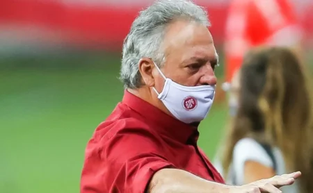 Abel Braga fala sobre injustiças da Internacional