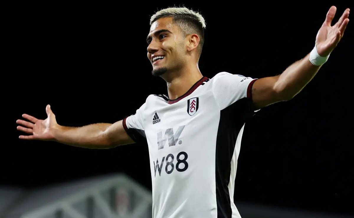 Andreas Pereira, estrela do Palmeiras, revela frustrante declínio na Premier League.