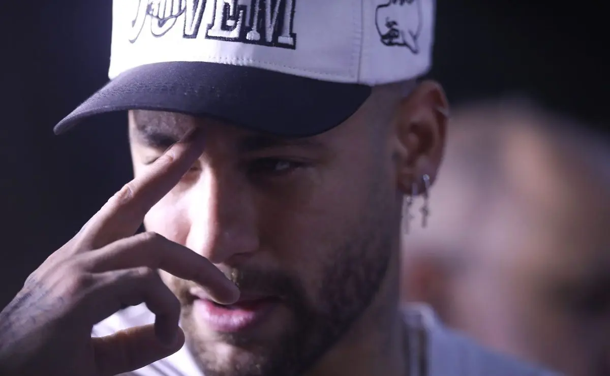 De volta ao Santos, Neymar terá redução salarial de 97,6%