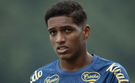 Desfalque no Santos: Souza enfrenta treinamento de recuperação após cirurgia