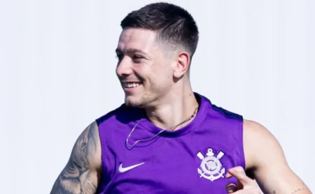 Escalação do Corinthians: Ramón Díaz opta por Garro em vez de Santos, em decisão que impacta a composição do time