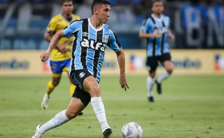 Monsalve celebra vitória do Grêmio e projeta confronto na Copa do Brasil: um combate por tudo.