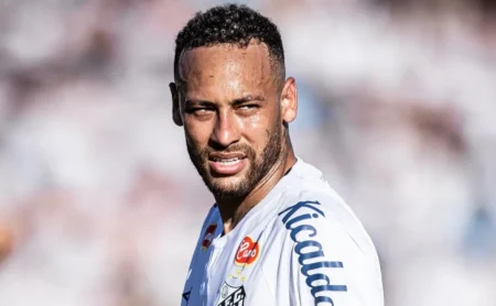 Neymar: a chave para o ressurgimento do Santos em campo e na vida do clube