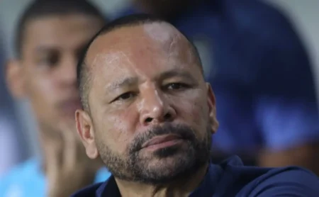 Neymar pai quer comprar o Santos; Marcelo Teixeira toma decisão sobre SAF no Peixe não é bem como o Peixe pode comprar no Santos.