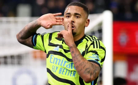 O Botafogo atendeu à demanda de Gabriel Jesus, Fred e Lucas Veríssimo