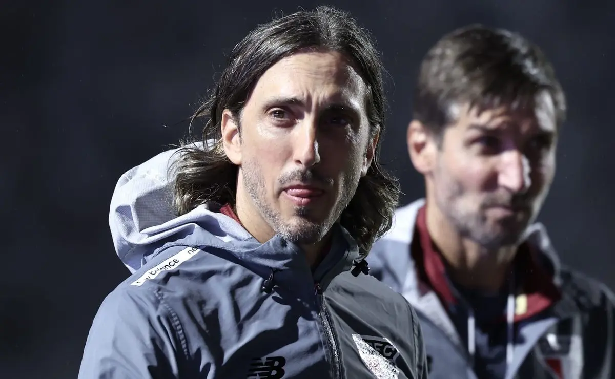 São Paulo x Coritiba: Zubeldía destaca atuação do time e fala sobre ausência de Ryan Francisco