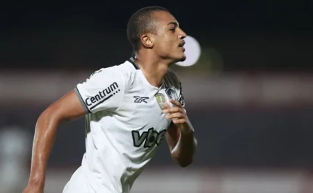 Torcida do Botafogo louva destaque de Kayke no Botafogo: “Veremos um grande jogador daqui para frente!”