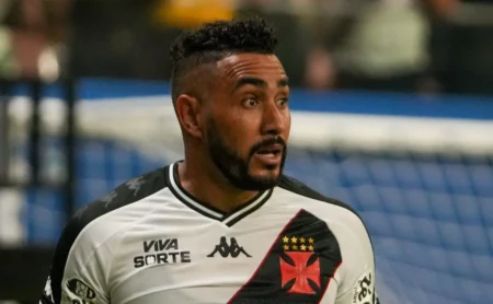 Vasco Anota: Torcedor pede demissão de Payet após novo erro