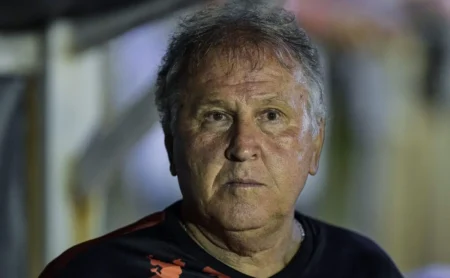 Zico elogia Flamengo e Filipe Luís após o título da Supercopa do Brasil: "Mais uma conquista brilhante"