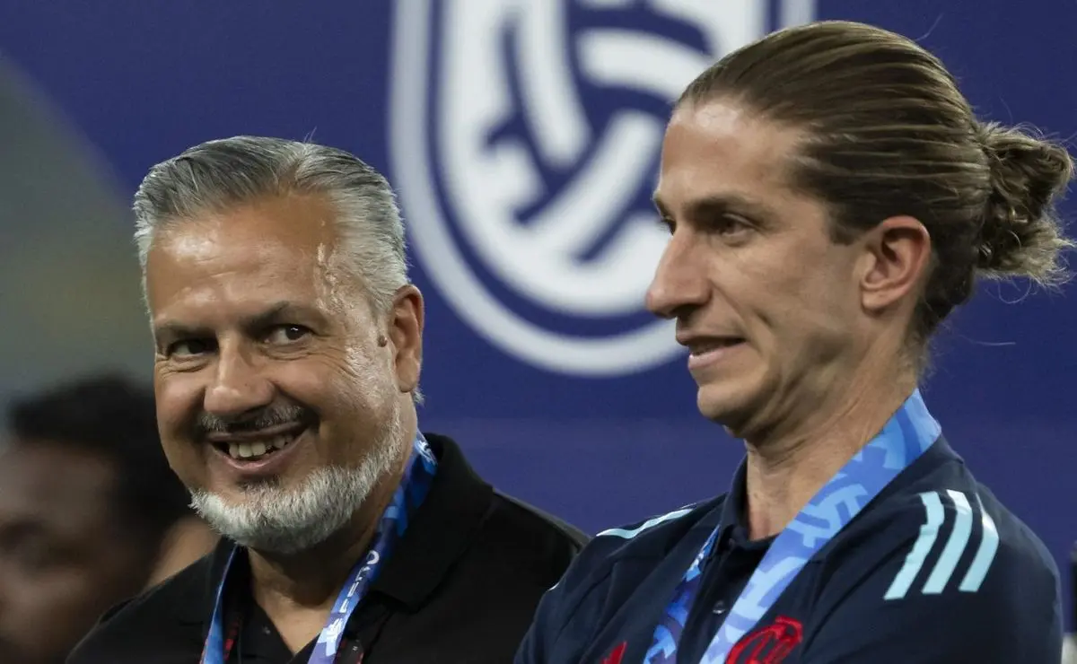 Flamengo de Filipe Luís considera Gastón Martirena e salário de R$ 750 mil mensais, além de Jorginho
