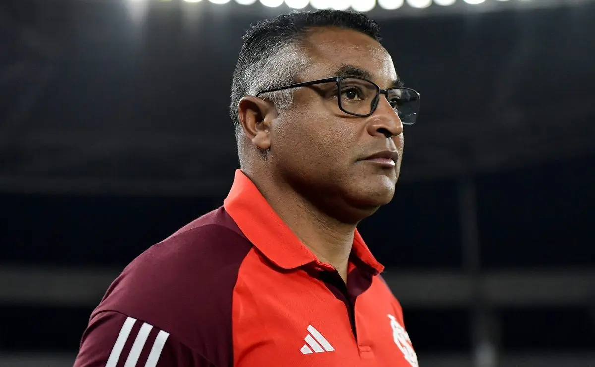 Análise de ex-jogador do Internacional sobre o desempenho de Roger Machado no clube