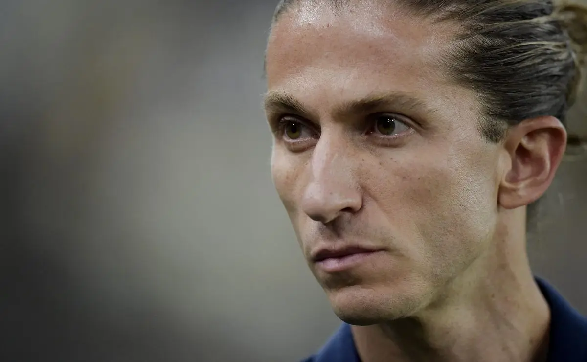 Gol do Flamengo no Fla-Flu: a assinatura de Filipe Luís no segundo tento