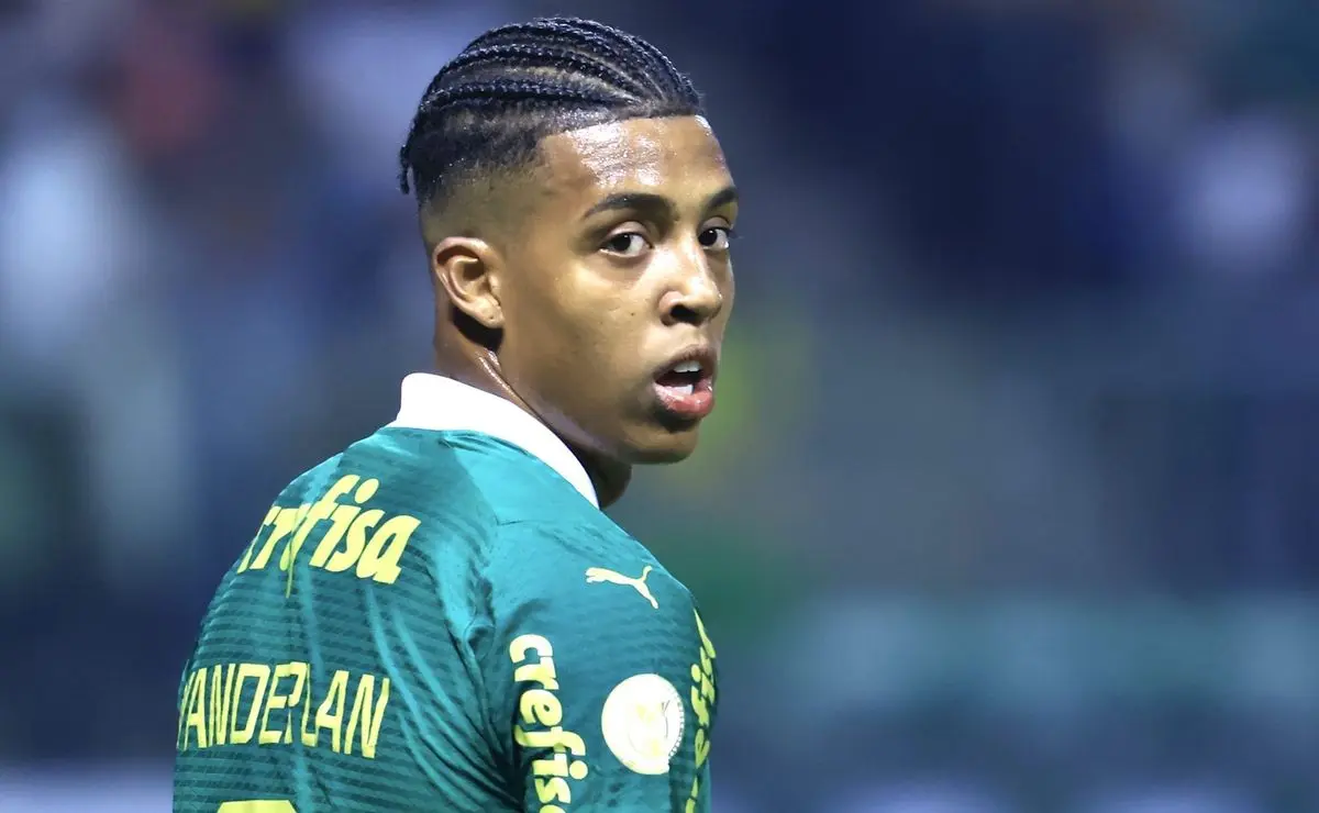 Vanderlan desperta interesse e pode deixar o Palmeiras após o Paulistão