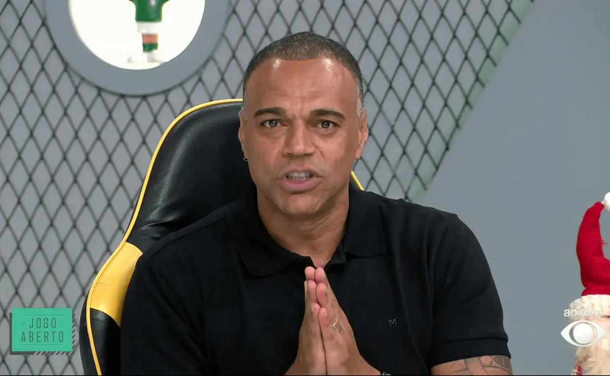 Denílson analisa Dérbi e pede atitude ao Palmeiras de Abel Ferreira.
