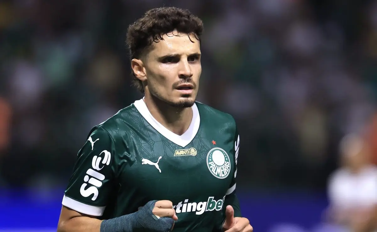Veiga foca em mais um clássico pelo Palmeiras: "Qualquer sacrifício compensa"