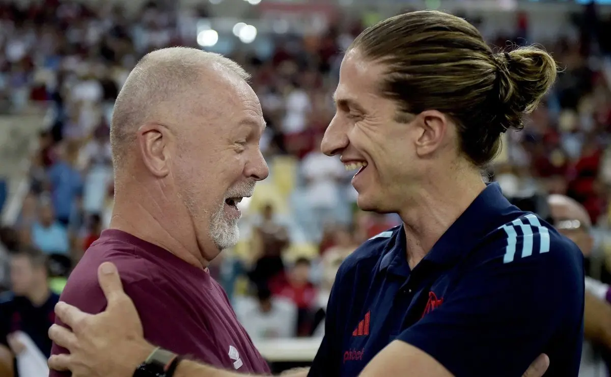 Filipe Luís avalia triunfo do Flamengo diante do Fluminense e faz alerta: “Nada está decidido”