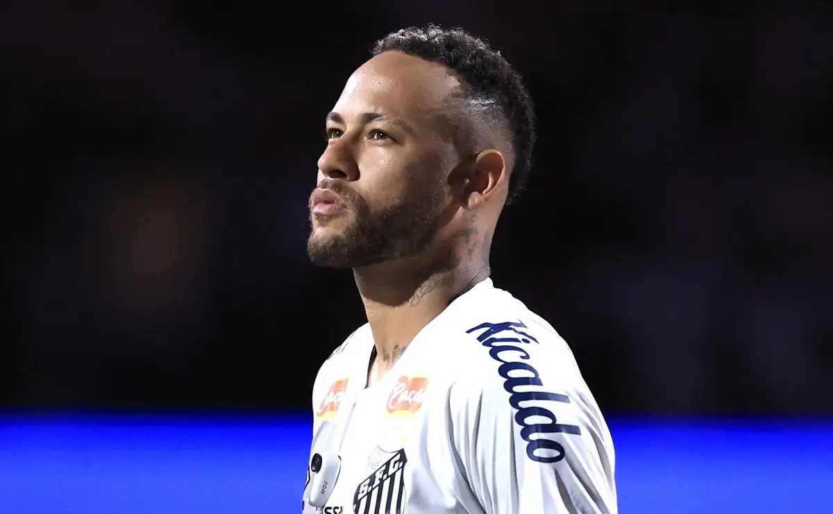 Neymar se pronuncia após corte da Seleção e envia mensagem à torcida: "Parecia"