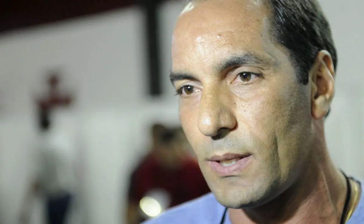 Edmundo expressa preocupação com o futuro do Vasco: "Vamos sofrer"
