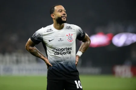 Memphis: Em busca do primeiro gol e protagonismo inédito em clássico contra o Corinthians