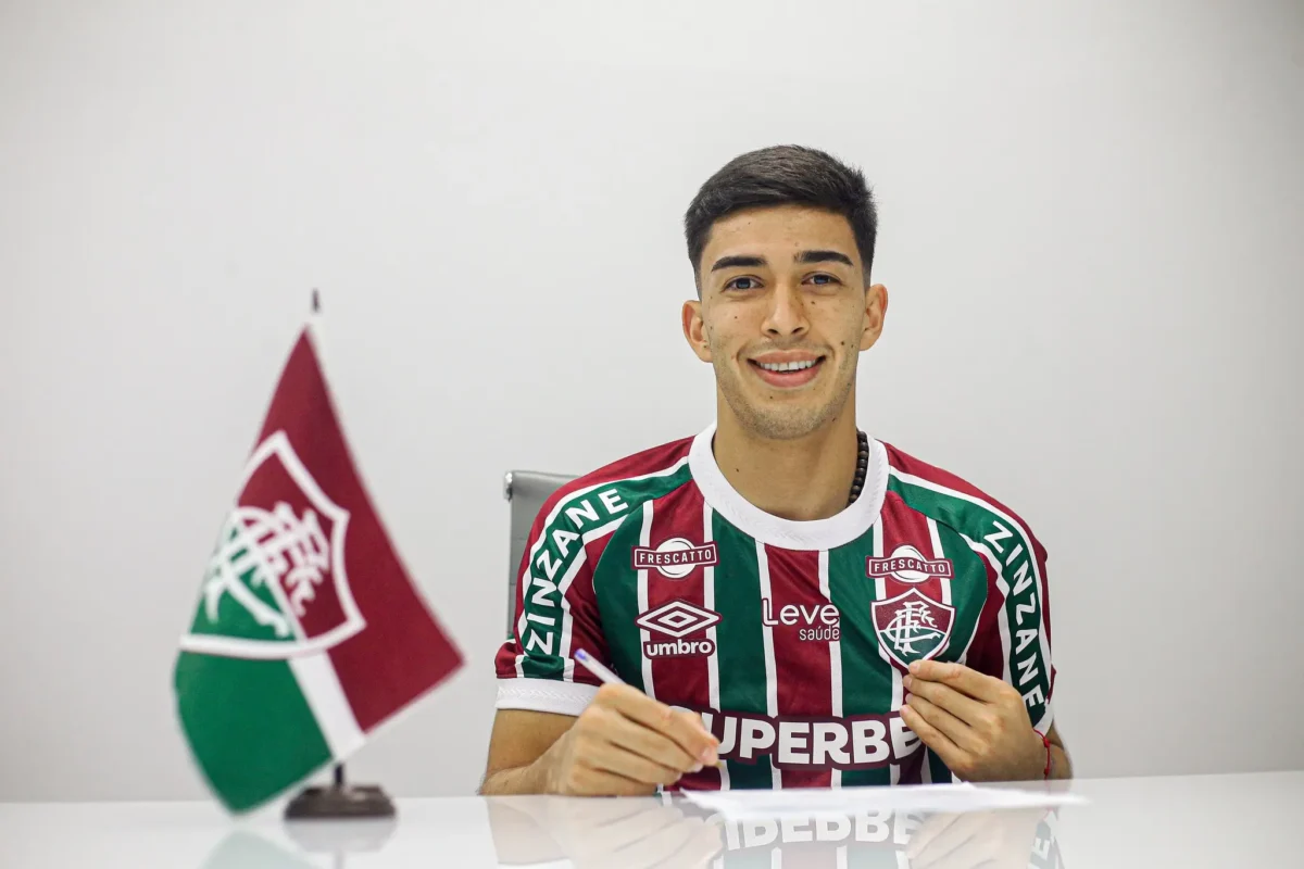 Lezcano é a aposta de Diniz para dar "ideia de jogo" ao Fluminense no Brasileirão.