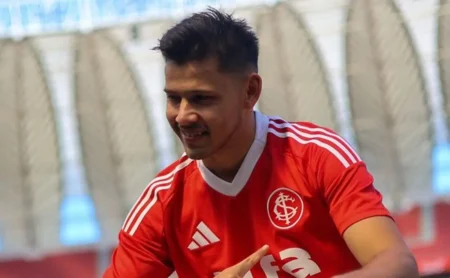 Romero fala sobre seu futuro no Internacional: "Quem manda sou eu"